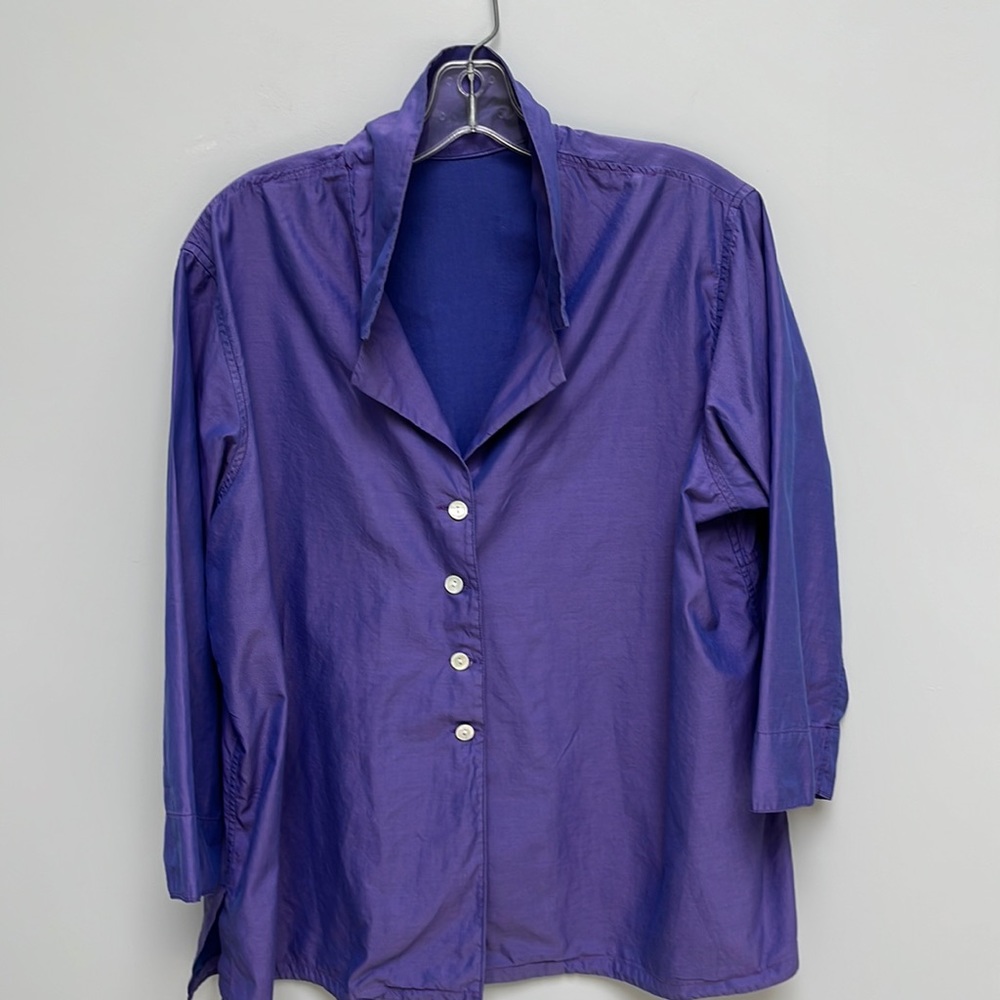 Jill McGowan blouse in purple cotton. Size XL, very good condition.